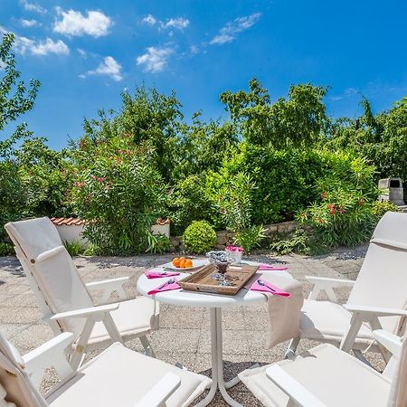 Ava Apartments Omišalj Εξωτερικό φωτογραφία
