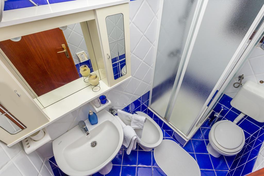 Ava Apartments Omišalj Εξωτερικό φωτογραφία