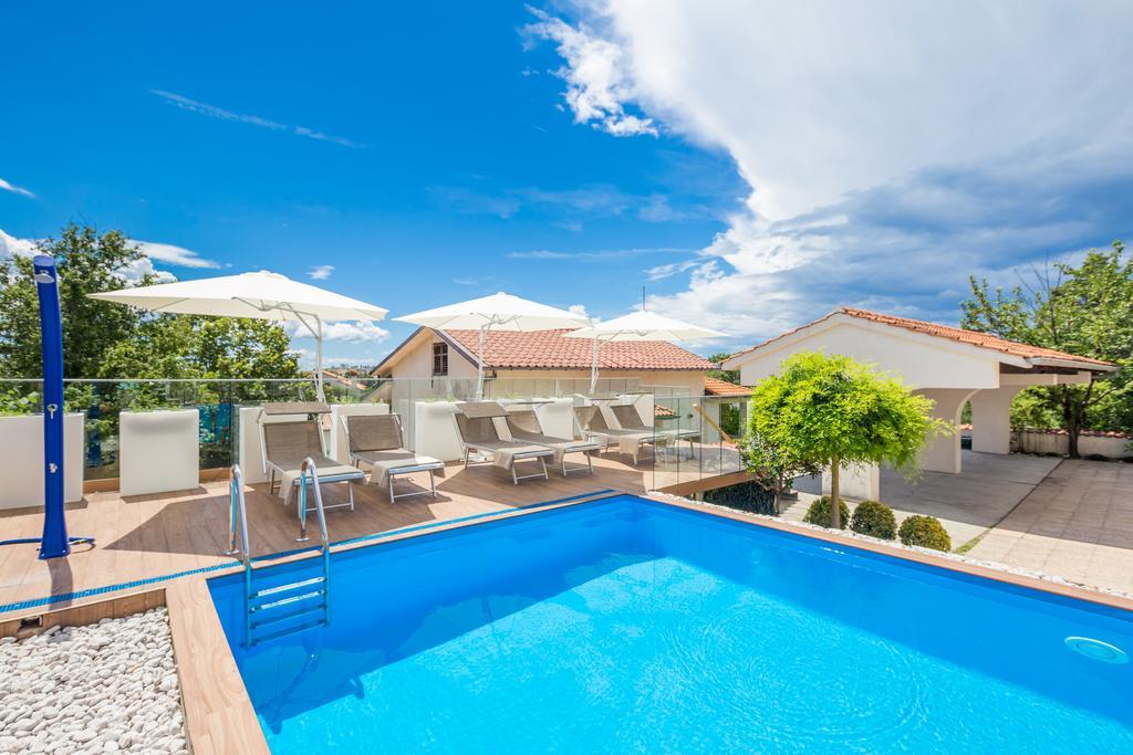 Ava Apartments Omišalj Εξωτερικό φωτογραφία